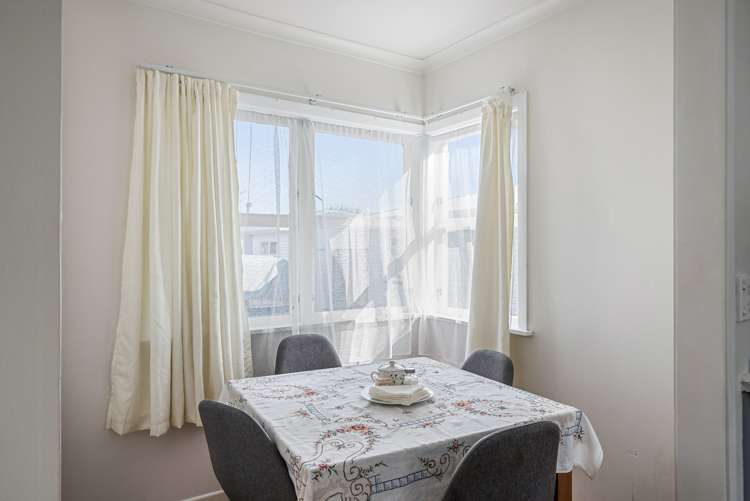 7 Eton Place Levin_6