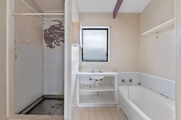 17 Cypress Place Owhata_10