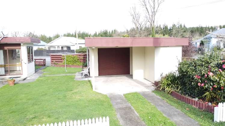 1 Waverley Street Waipawa_2