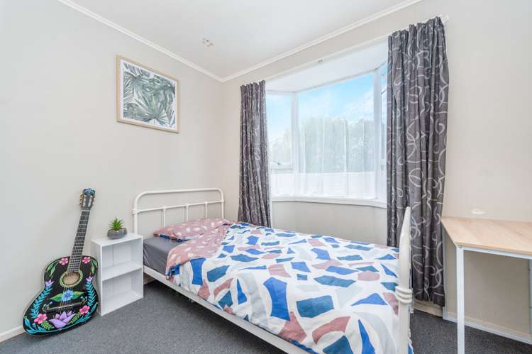 39 Tomin Road Glenview_7