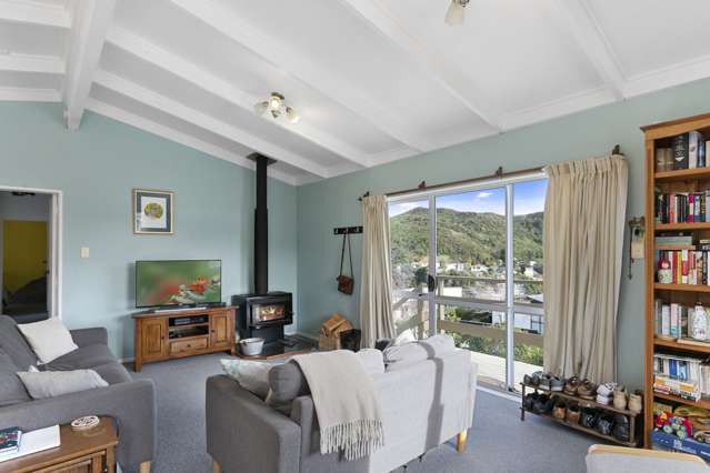 28 Fiona Grove Karori_1