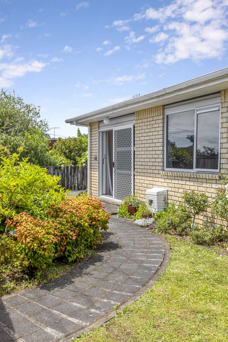 1/17 Walsh Road Westown_19