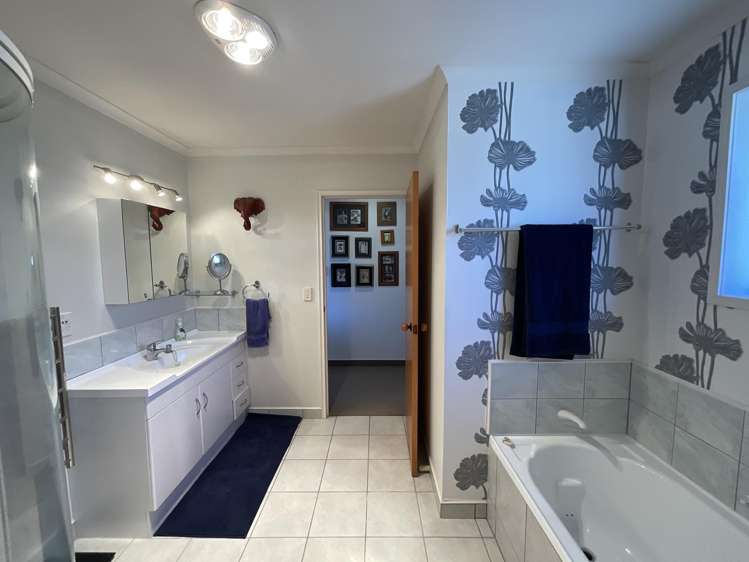 2/75 Hine Street New Plymouth_17