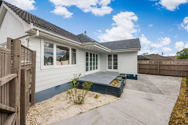 37 Onslow Road Papakura_1