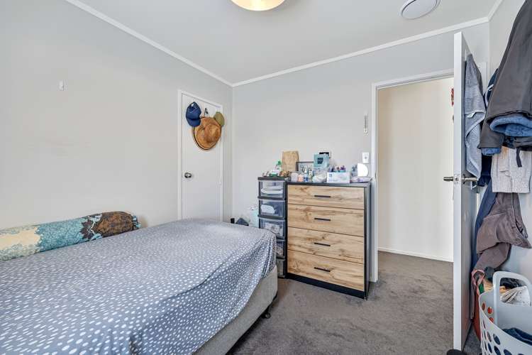 9 Frobisher Way Clendon Park_20