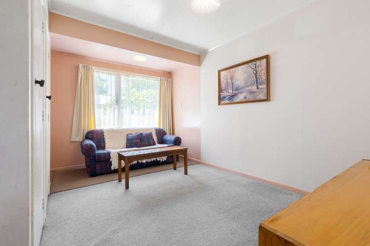 47 Te Rangitautahanga Road Turangi_15