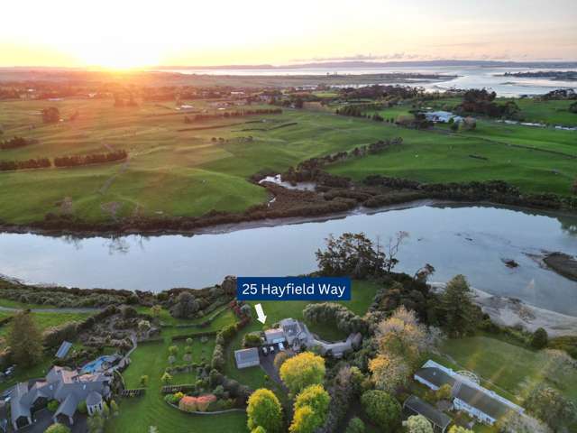 Waterfront lifestyle retreat in Karaka -Mixed ...