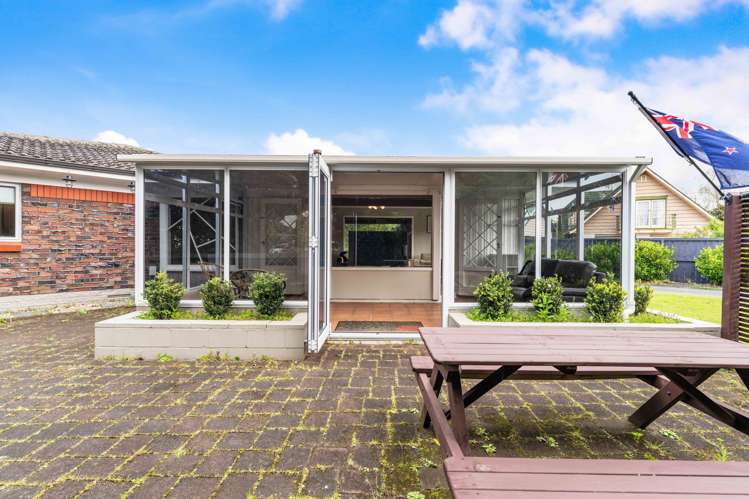 12 Magnolia Avenue Opaheke_24