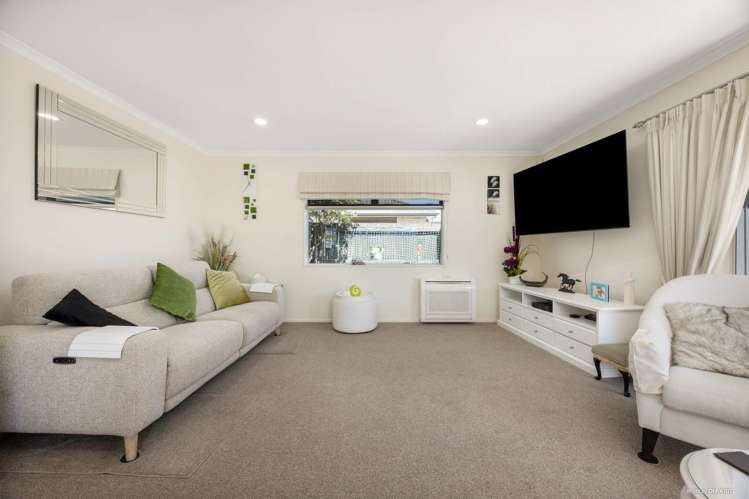 33 Weiti Road Orewa_10