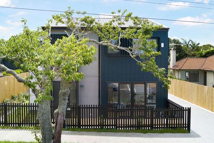 11A & 11B Cadman Avenue_1