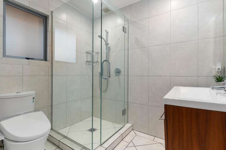 94 Picasso Drive West Harbour_11