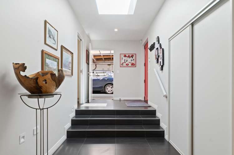 63 Te Awakura Terrace Mount Pleasant_35