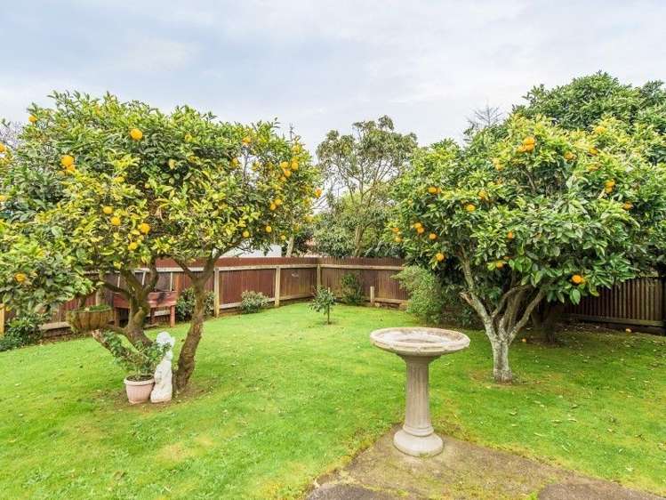 30 Selwyn Crescent College Estate_18