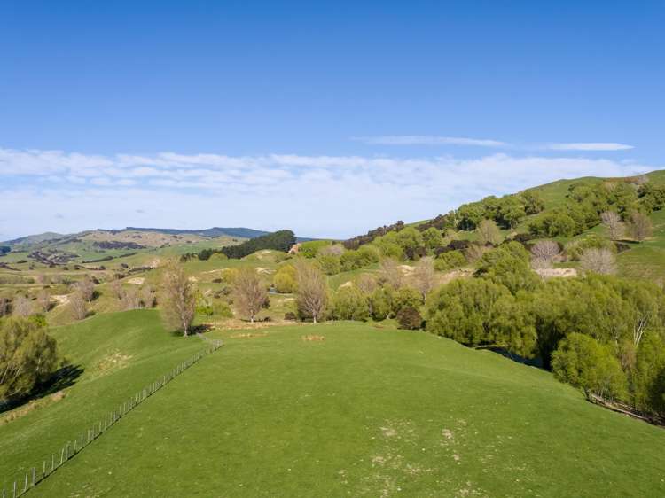 2122 Masterton Castlepoint Road Masterton_5