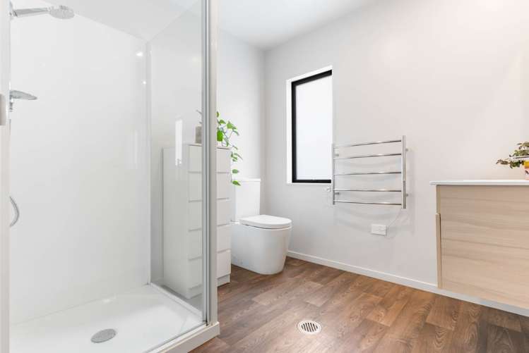 86 Matawhanga Drive Wattle Downs_12