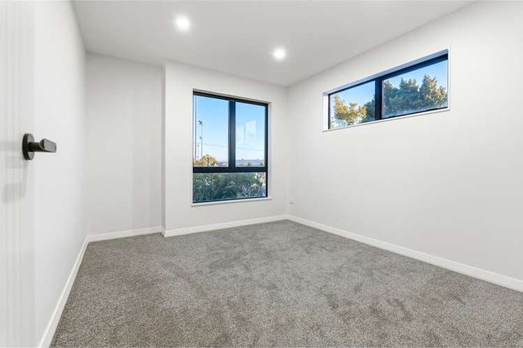 Lot 1 & 5/21 Smythe Road Henderson_14
