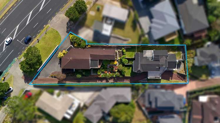 495 & 495A East Coast Road Murrays Bay_0