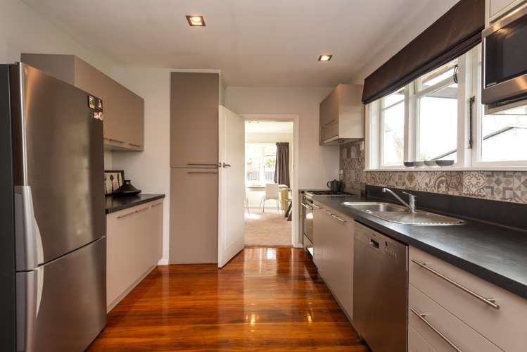 220 Knowles Street Saint Albans_6
