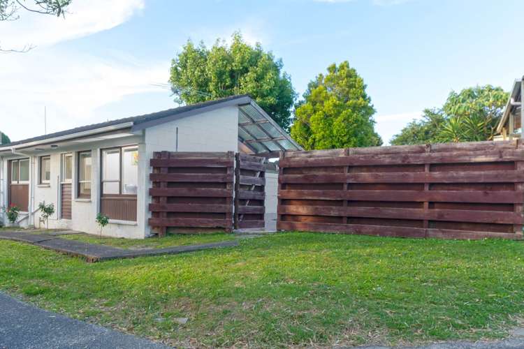 3/14 Commodore Drive Lynfield_28