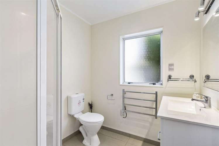 2/20 Penruddocke Road 1679_16