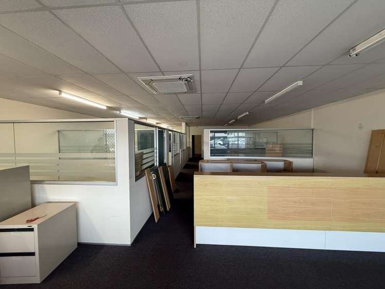 84 Queens Road Panmure_1