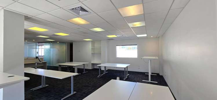 495 Lake Road Takapuna_13