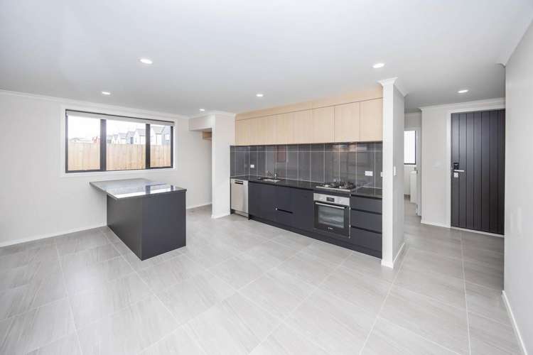 2/57 Waireka Road Rototuna_12