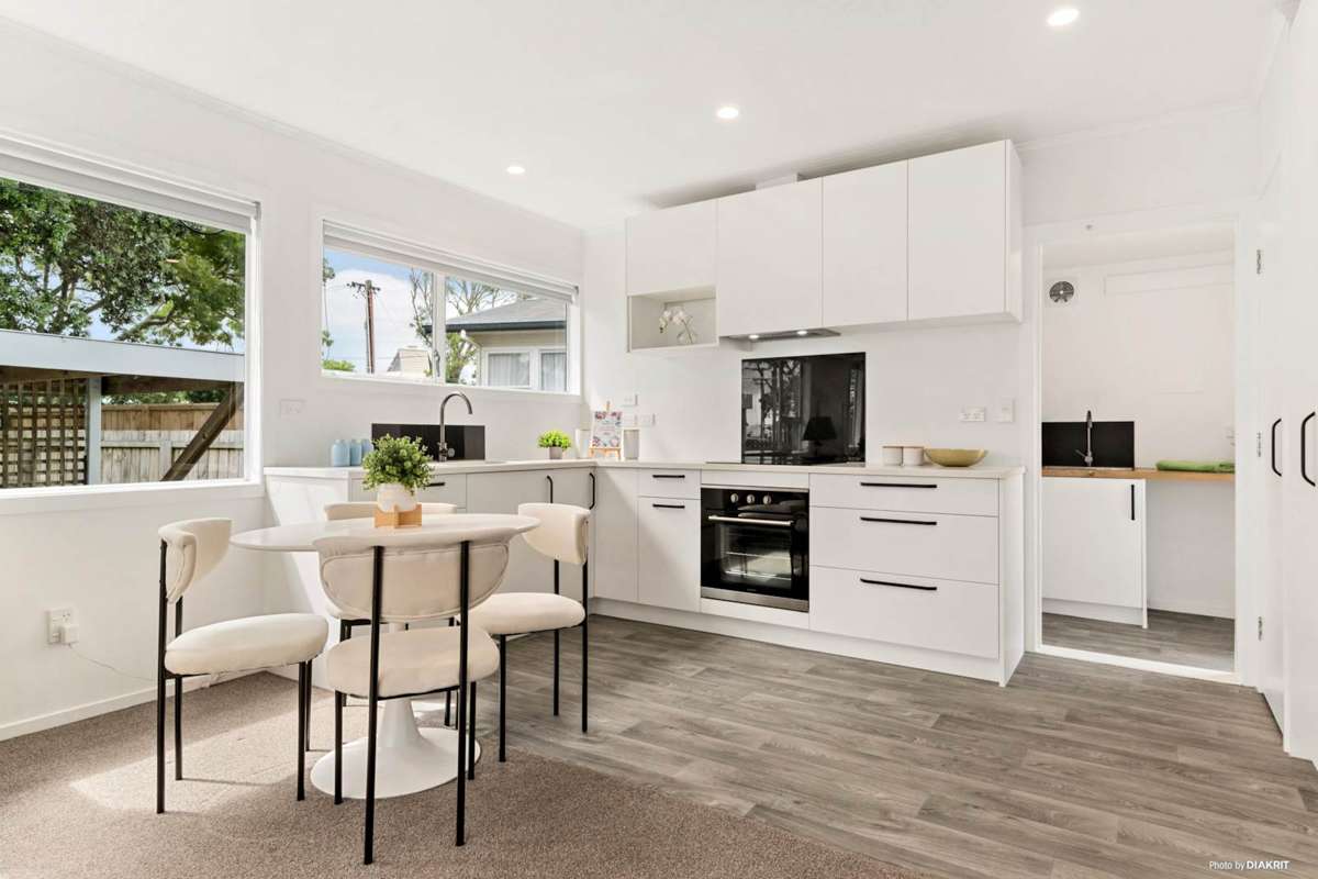 69a Red Beach Road_4