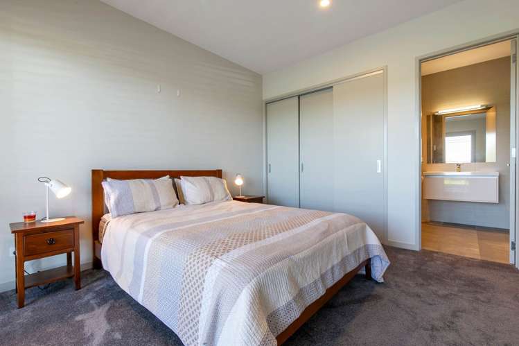 32 Catalina Bay Drive Hobsonville_12