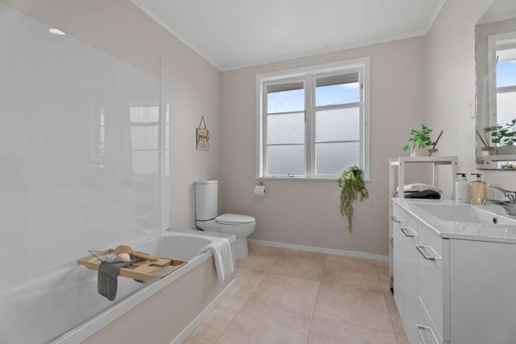 51 Margate Road Blockhouse Bay_10