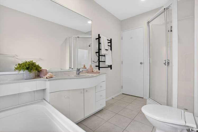 1/6 Calluna Crescent Totara Heights_19