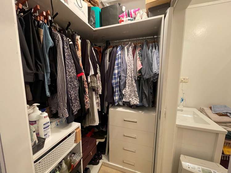 219 Mahia Road Wattle Downs_13