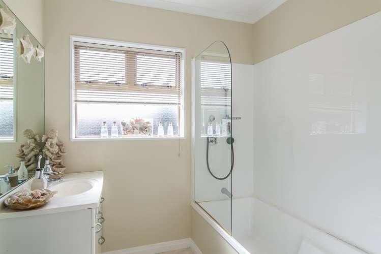 17b Te Kupe Road Paraparaumu Beach_18