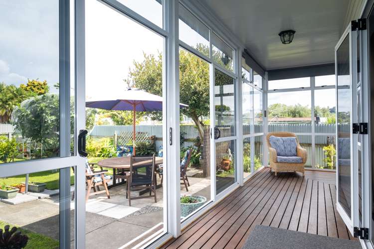 36 Nelson Crescent Napier South_8