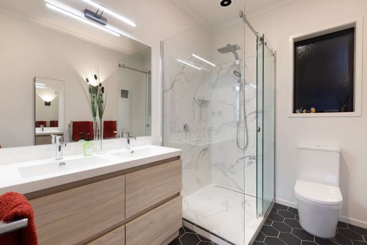 208 Castlewold Drive Bethlehem_20