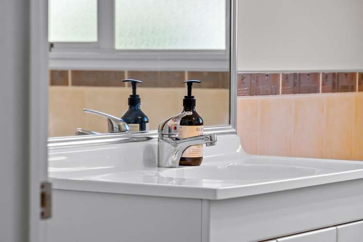 15 Kelvin Hart Drive East Tamaki_35