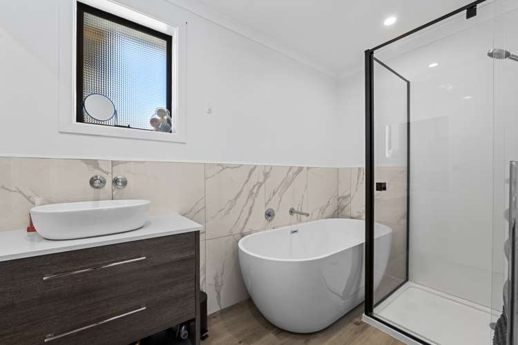 14 Bromley Place Westown_12