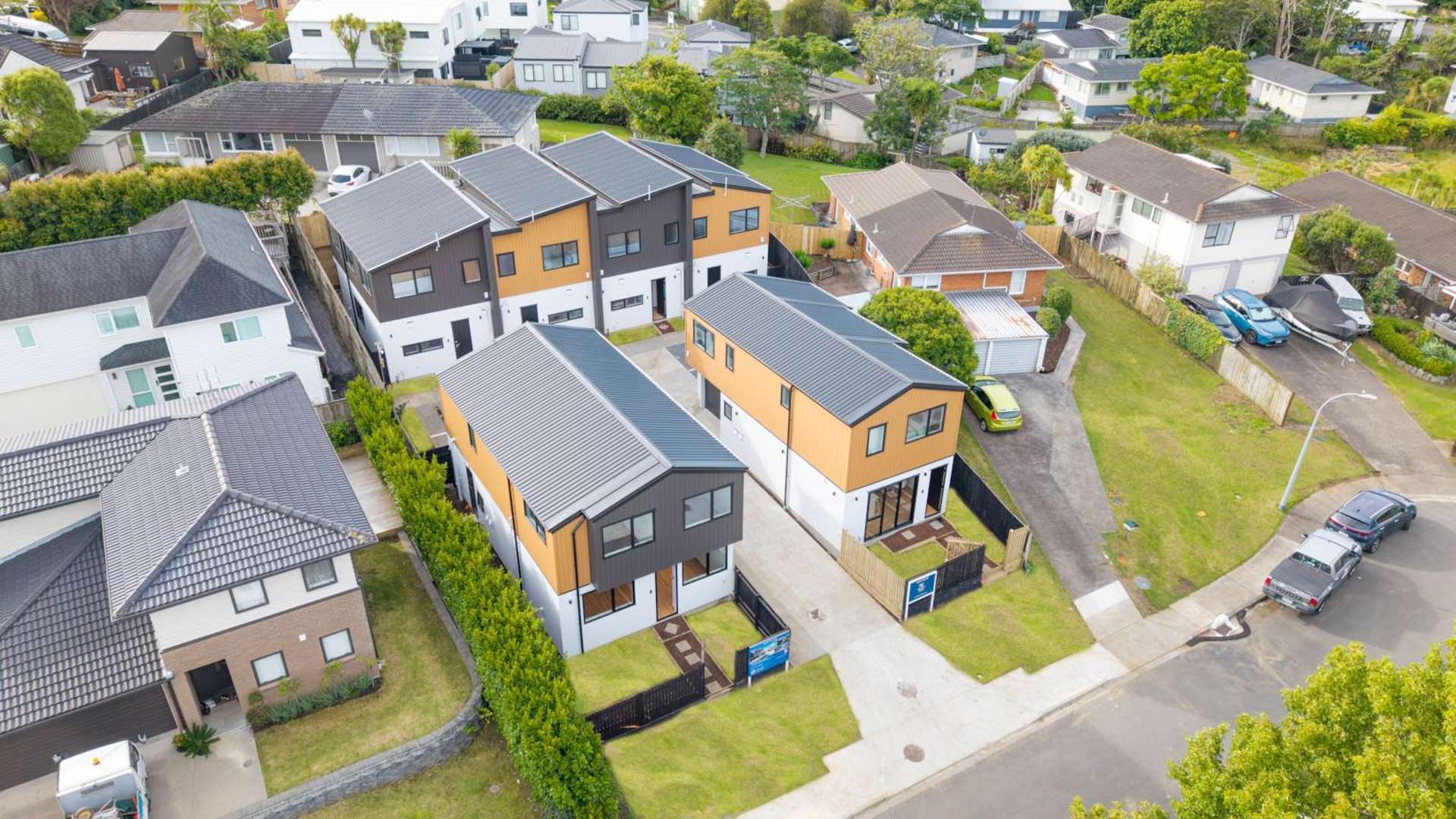 6/6 Broadview Place Howick_0