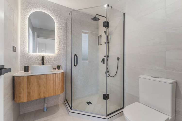 Lt 2-4, 13 Kurnell Drive Botany Downs_12