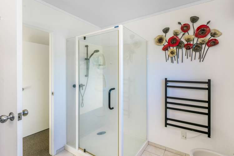 151 Simpson Road Henderson Valley_30