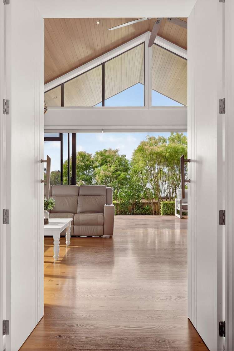 100 Condor Drive Pyes Pa_28