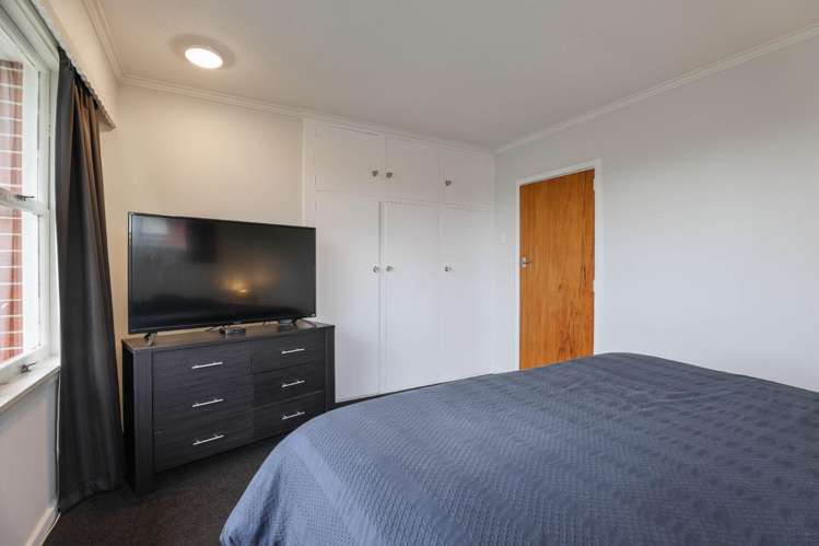 13 Oxford Street Waikari_11