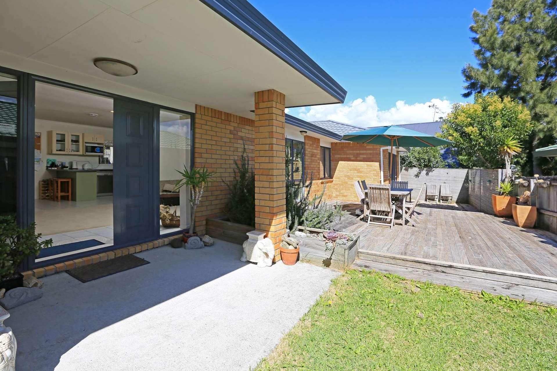 147d Edmonton Road Te Atatu South_0