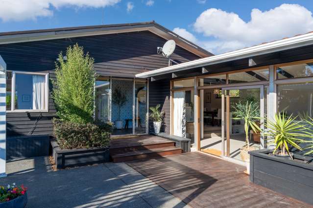 Mid-Century Charmer on Chilton