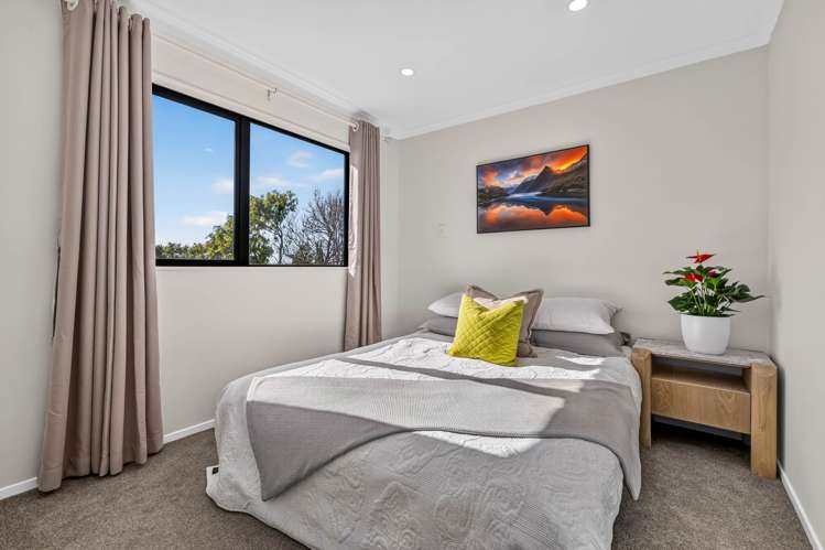 37 Erima Avenue Pt England_11