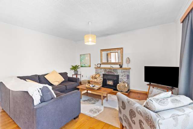 79 Savage Crescent West End_3