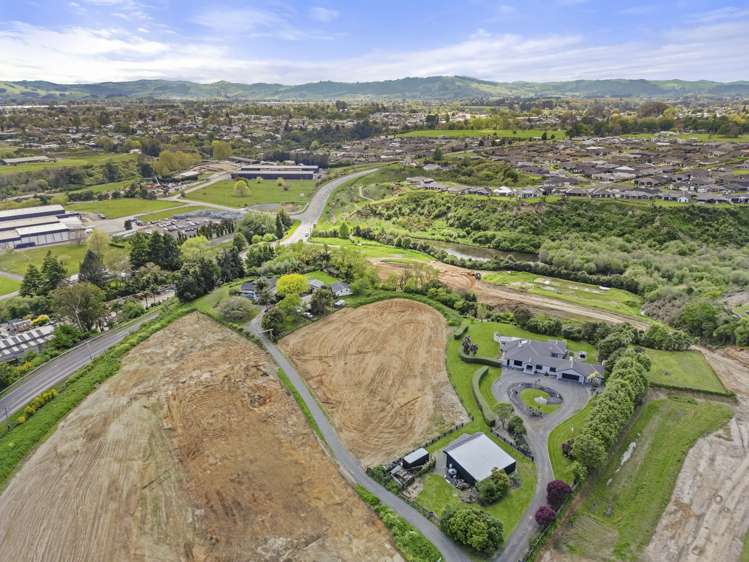 3798 Cambridge Road Leamington_11