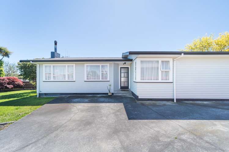 61 Lockhart Avenue Milson_21