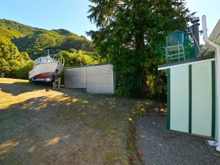 44 Moenui Road Havelock_3