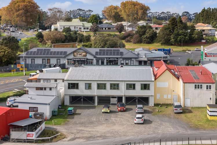 6 Main Road Katikati_16